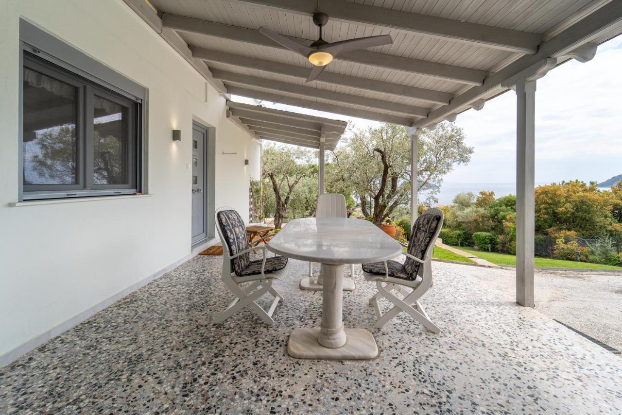 PalaiónTsiflíkion Villa Elia Kavala - Mediterranean Holiday Villa מראה חיצוני תמונה
